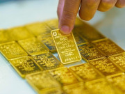 Tin tức - Các cửa hàng đang gom vàng?