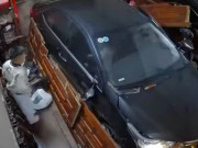 Tin tức - Hoảng hồn cảnh xe ô tô lao thẳng vào nhà dân, cuốn một người vào gầm ở Thái Nguyên
