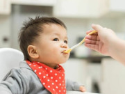 Sức khỏe - Trẻ bị sốt phát ban cần tránh những thực phẩm nào?