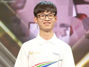 Tin tức - Nam sinh trường huyện ở Hà Nội chơi áp đảo, xuất sắc giành vòng nguyệt quế Đường lên đỉnh Olympia