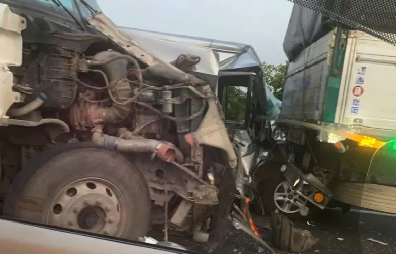 Tai nạn liên hoàn trên cao tốc TP.HCM - Long Thành - Dầu Giây. Ảnh: AX