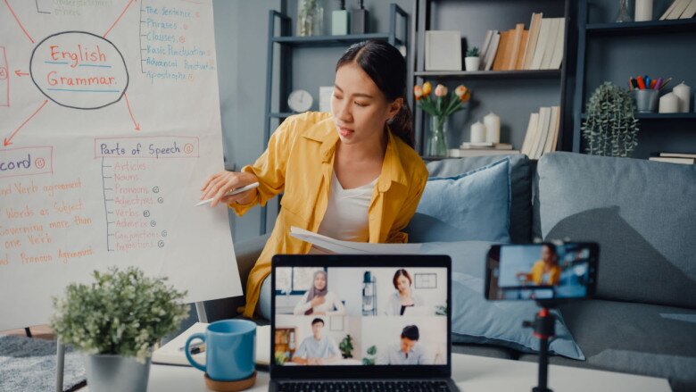 Bạn có thể làm chuyên gia tư vấn nếu có kỹ năng truyền đạt 