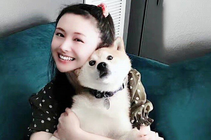 Vẻ đẹp trong veo của tiểu Hoa đán.