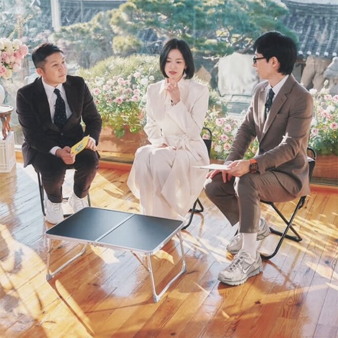 Song Hye Kyo nói cô đã học được cách yêu bản thân mình, nhìn cuộc sống tốt đẹp hơn.