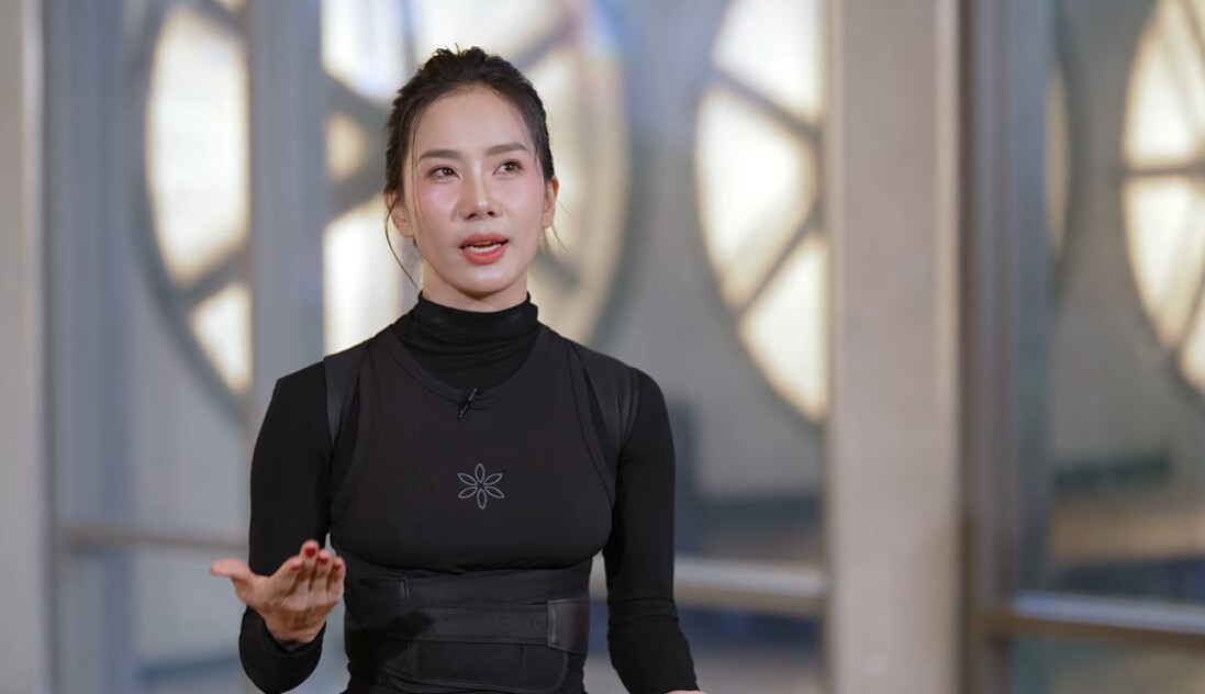 Phạm Lịch xảy ra mâu thuẫn với bạn diễn trong quá trình tập luyện.