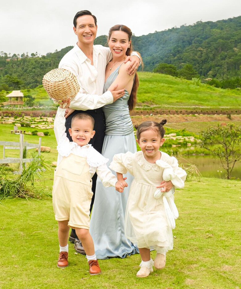 Hồ Ngọc Hà và Kim Lý được khen nuôi dạy con rất khéo.