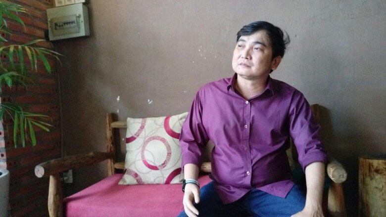 Ca sĩ Nhật Linh bị nhiều bầu show quay lưng sau biến cố.