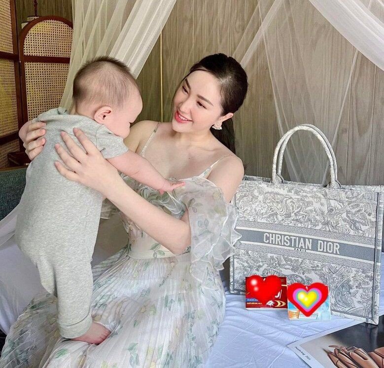 Bảo Thy có cuộc sống sang chảnh như bà hoàng.