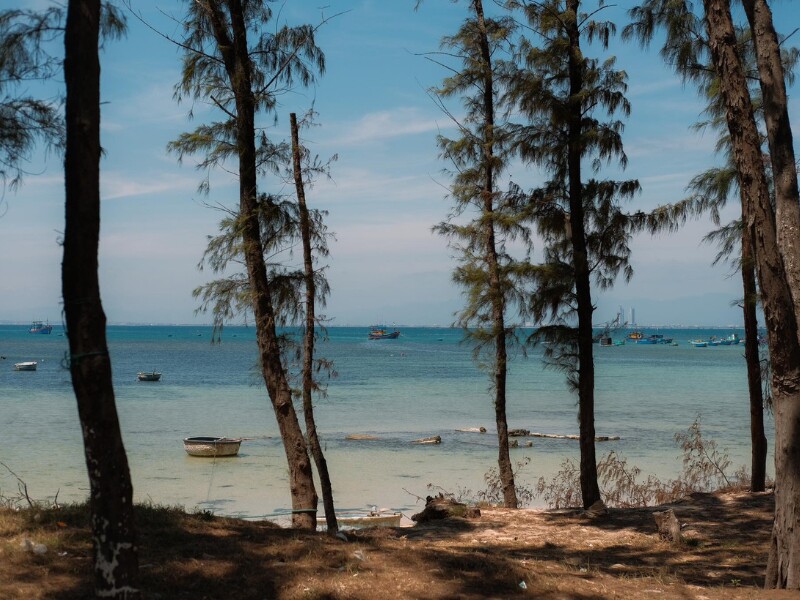 Làng chài Mỹ Hiệp, nằm ven biển huyện Ninh Hải, tỉnh Ninh Thuận, đã tồn tại hơn 300 năm, mang trong mình vẻ đẹp mộc mạc và nguyên sơ của một làng chài truyền thống. (Ảnh: Hải Trình)