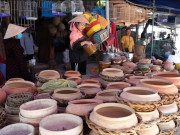 Lifestyle - Khu chợ cổ nhất Quảng Bình: Xưa là chợ tạm dưới gốc cây, sau thành trung tâm mua sắm cực sầm uất