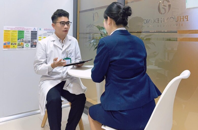 Master Hoang QuoC LAN đã tham khảo ý kiến, phụ nữ sau sinh cần được chăm sóc, chăm sóc và chia sẻ từ người thân, đặc biệt là người chồng. Ảnh: BSCC.