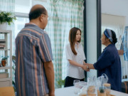 Yêu - Em trai cưới vợ, tôi tặng 1 chỉ vàng nhưng bố mẹ chê ít, 1 năm sau họ khen tôi thông minh