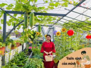 Nhà đẹp - Khu vườn 100m2 “đẹp phát hờn” trên sân thượng của mẹ đảm Đồng Nai, rau xanh mát 4 mùa, hoa nở rộ quanh năm