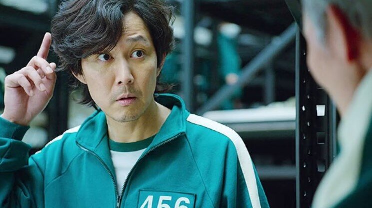 Lee Jung Jae trong phim Squid Games (Trò chơi con mực).