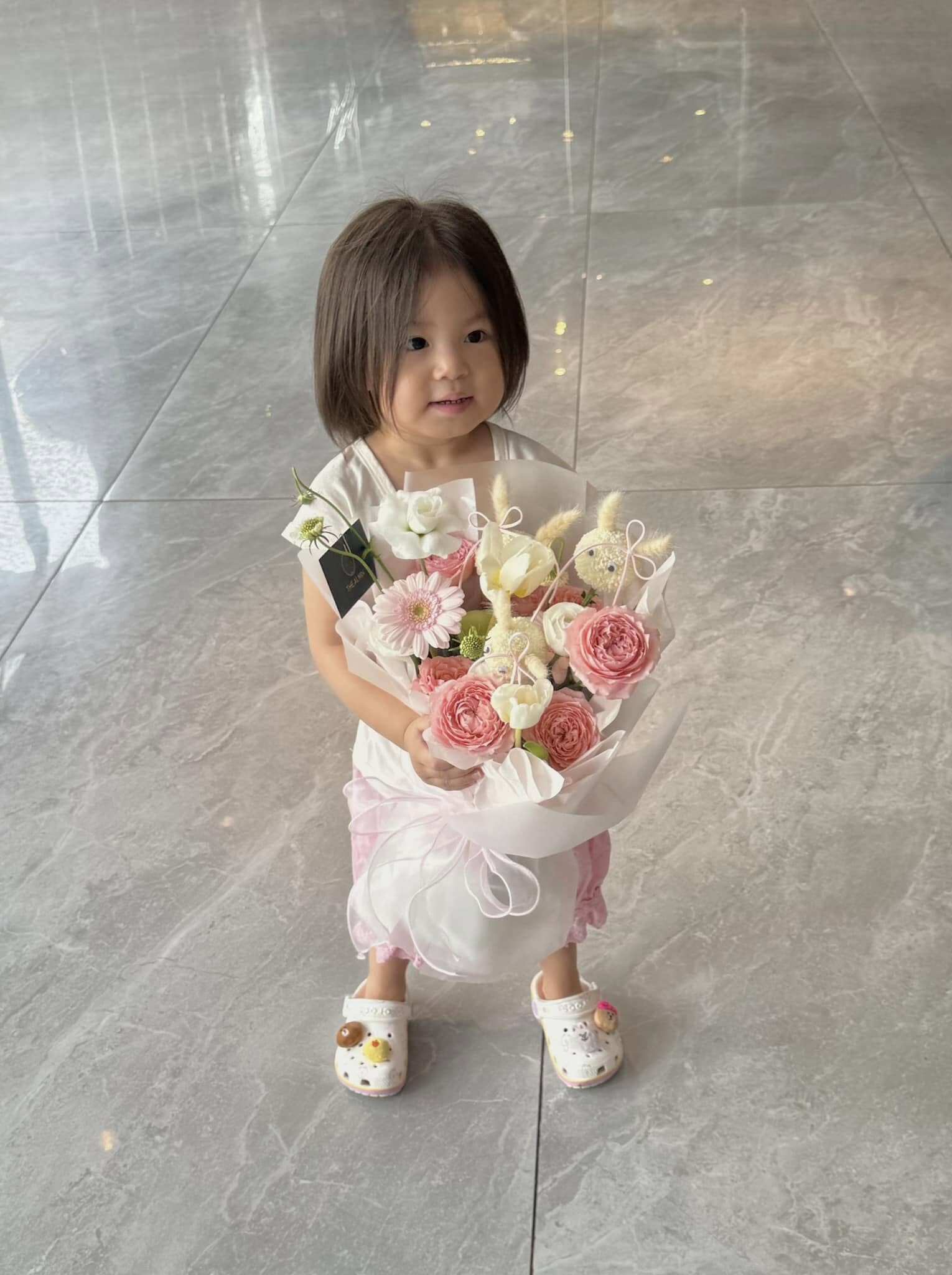 Pam yêu ơi gây sốt bởi vẻ ngoài xinh xắn, đáng yêu.