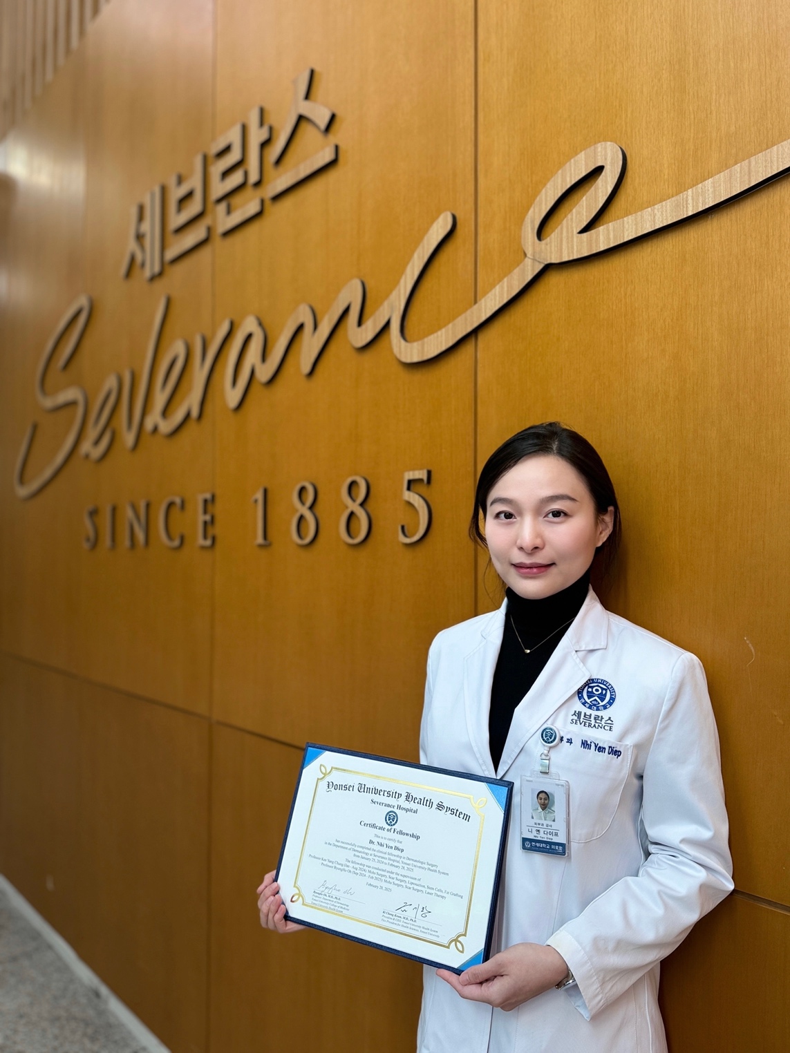 Bác sĩ Diệp Yến Nhi hoàn thành khóa tu nghiệp về Phẫu thuật Da tại Đại học Yonsei (Hàn Quốc).