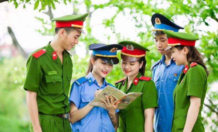 5 ngành học không bao giờ lo thất nghiệp, đang rất khát nhân lực trong vài năm tới, mức lương vô cùng hấp dẫn - 4