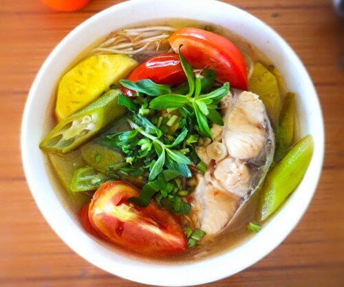 Cá quế nấu canh chua là món khoái khẩu của người thành phố