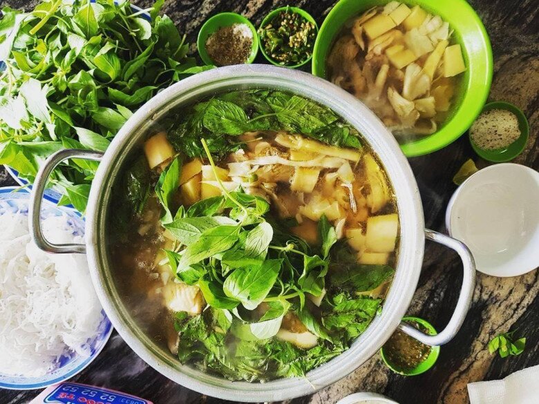 Loại lá có mùi thơm đặc biệt, xưa không ai biết đến nay thành đặc sản khoái khẩu trong nhà hàng, 90.000 đồng/kg - 2