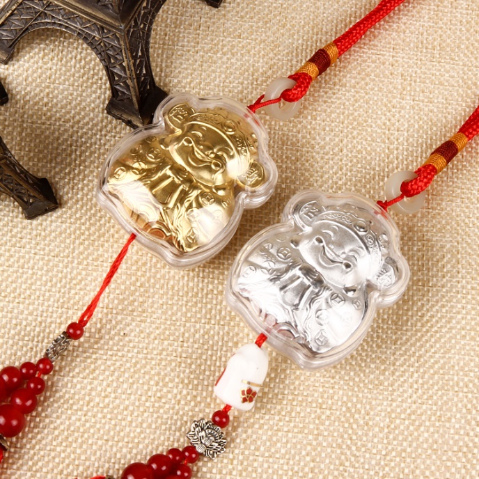 Mặc dù bạc không có giá trị cao bằng vàng nhưng nó vẫn là một kim loại quý, biểu trưng cho tiền tài và sự giàu có.