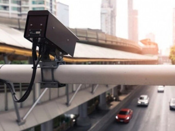 Những rủi ro khi lắp thiết bị phát hiện camera phạt nguội trên ô tô