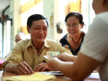 Bổ sung bốn nhóm được hưởng chính sách nghỉ hưu trước tuổi khi tinh giản bộ máy
