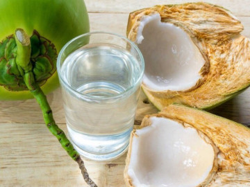 7 lợi ích của việc uống nước dừa tươi vào buổi sáng