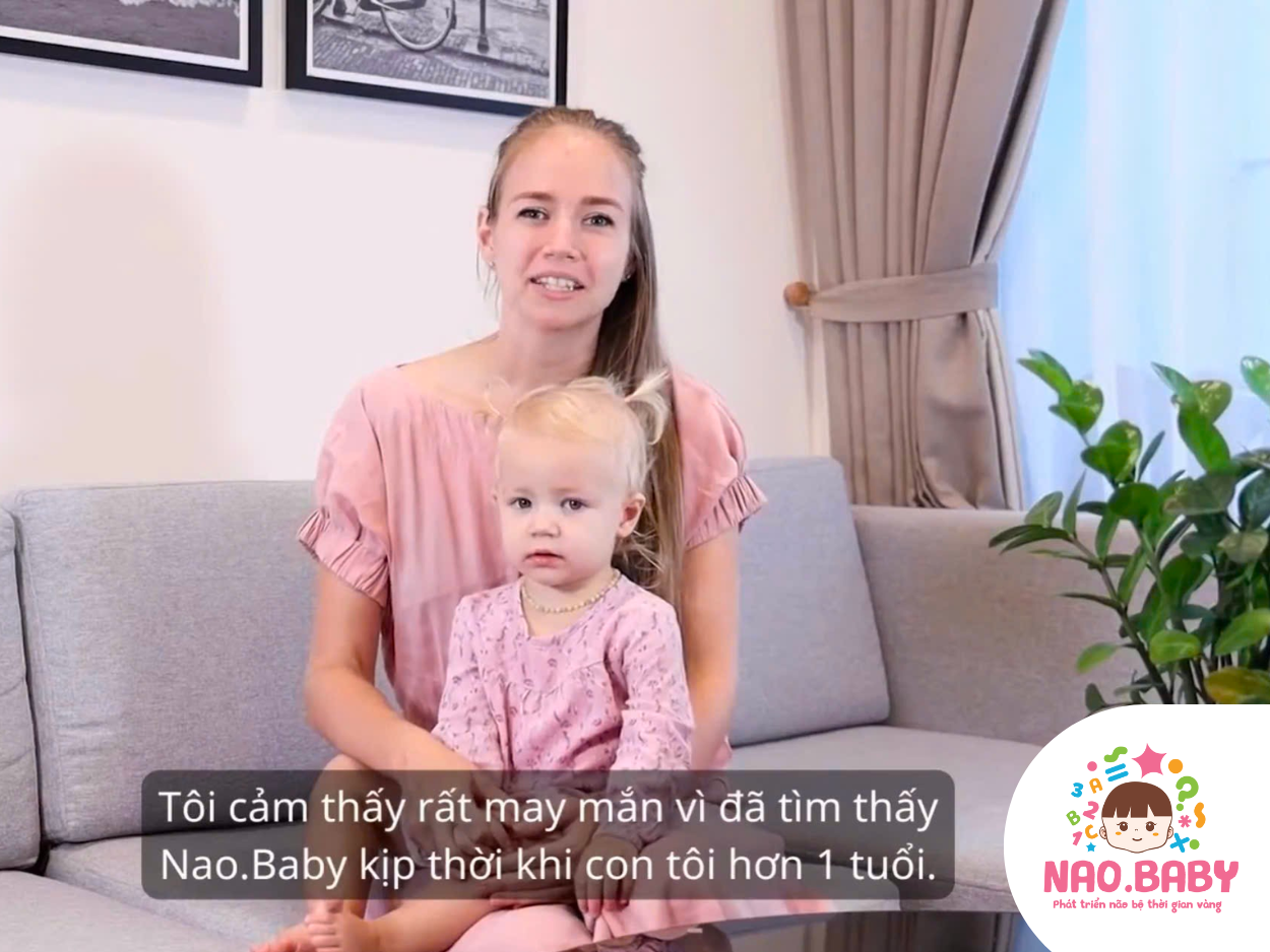 Mẹ của bé 22 tháng tuổi Nga-Ukraine nêu cảm nhận sau một thời gian cho con học tráo thẻ công nghệ tại Nao.Baby
