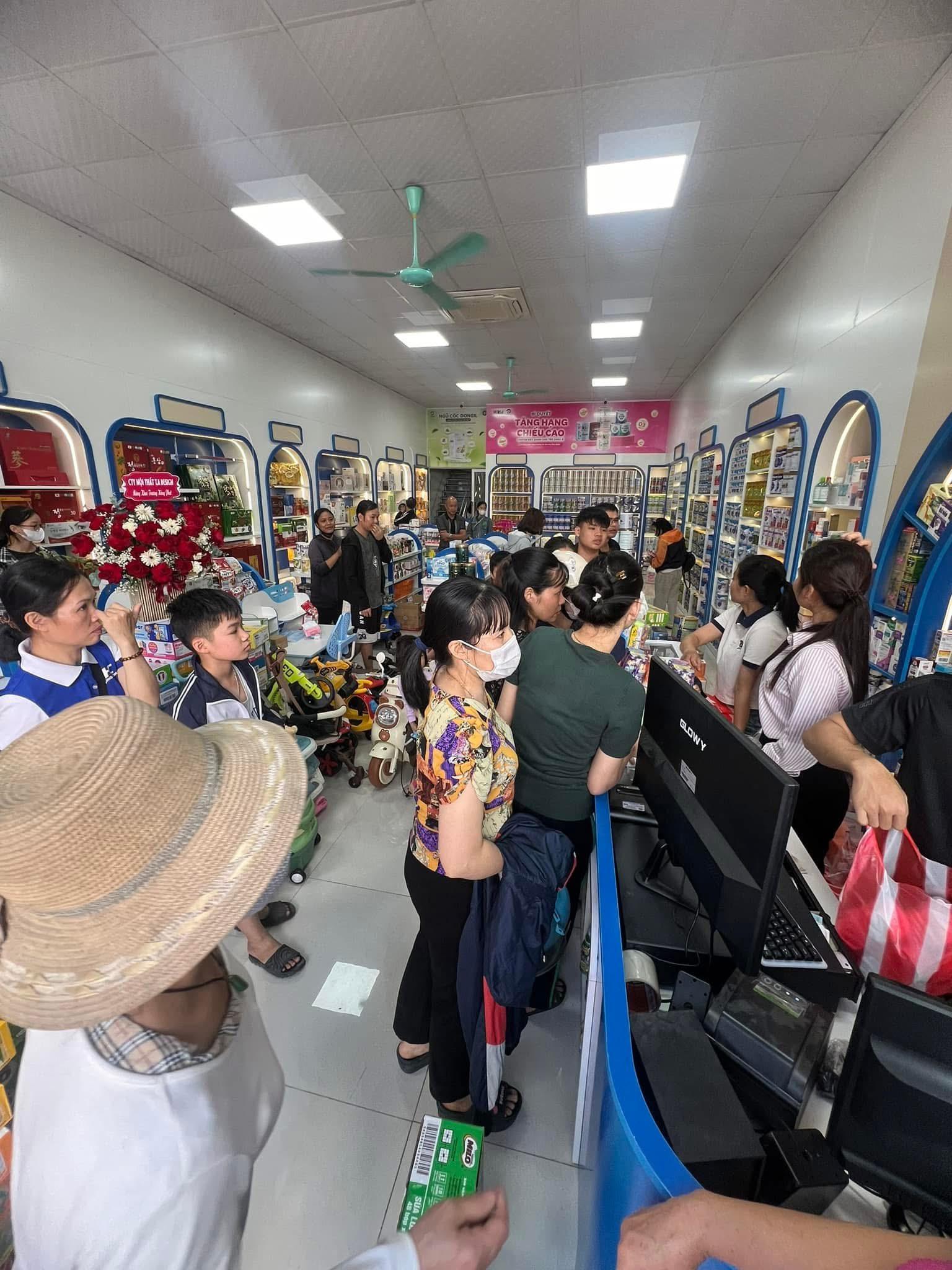 Tận tâm phục vụ khách hàng tại thế giới sữa Bảo Phương