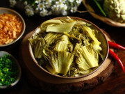 Cặp vợ chồng ở độ tuổi 60 được chẩn đoán mắc bệnh ung thư dạ dày, nguyên nhân từ một món ăn bữa nào cũng có