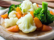 Sức khỏe - Loại rau nào được ví là “khắc tinh” của ung thư? Nước ngoài ưu tiên dùng số 1, ở chợ Việt có rất nhiều với giá cực rẻ