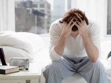 Đi đổi gió khi xa người yêu rồi mắc bệnh, nam thanh niên định kết thúc cuộc đời vì lý do này