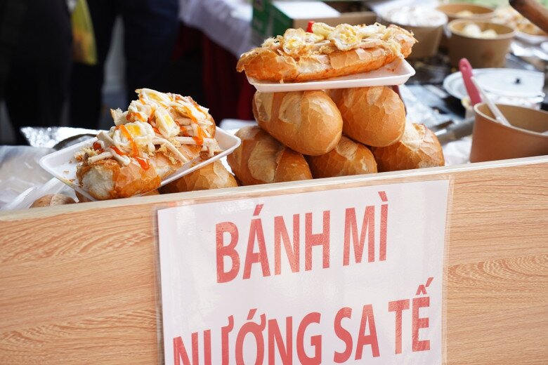 Lễ hội Bánh Mì Việt Nam lần 3: amp;#34;Biểnamp;#34; người đổ về công viên Lê Văn Tám - 6