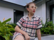 Thời trang - Đàm Thu Trang diện bộ cánh gần 200 triệu đồng đi mua sắm