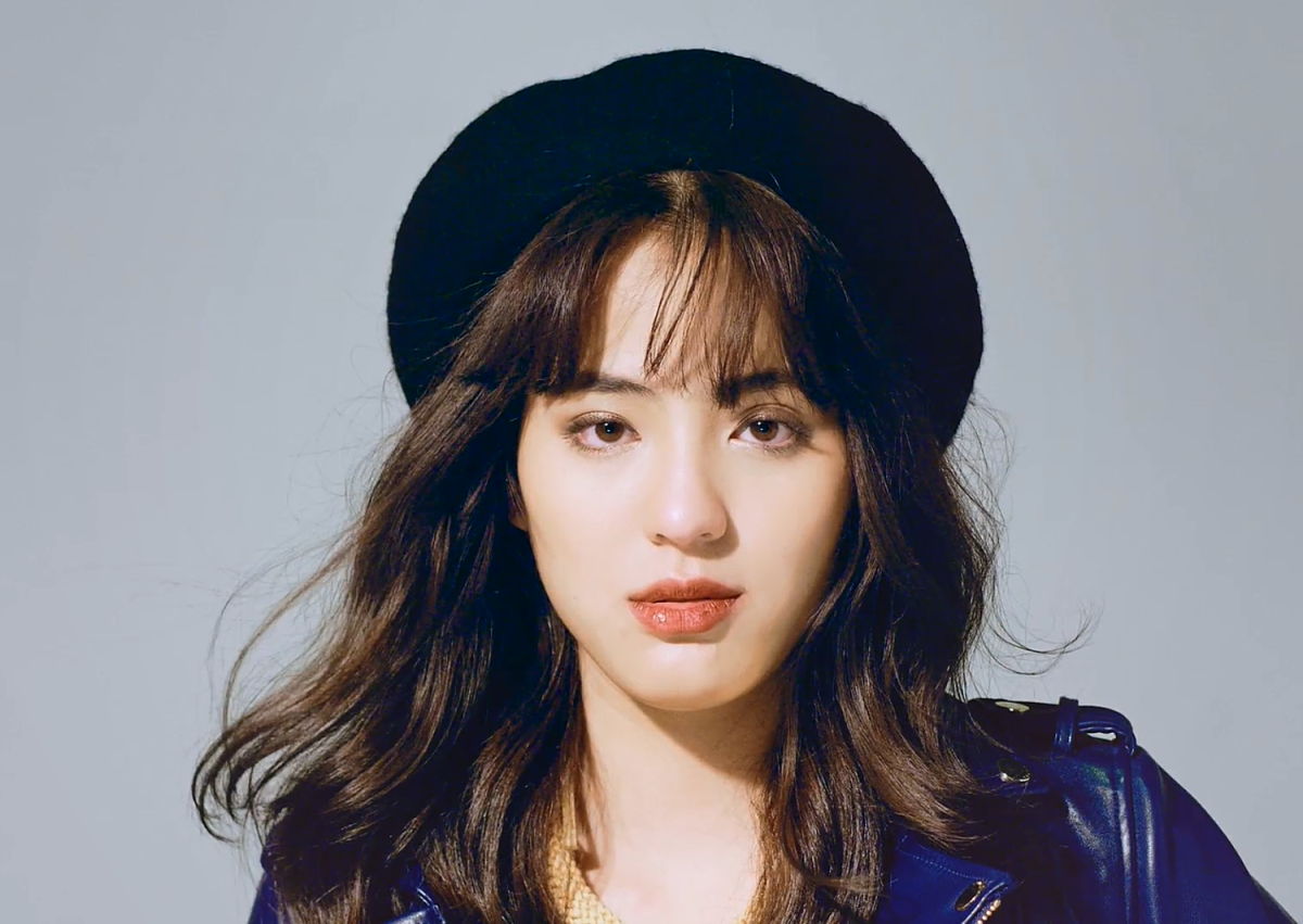 Sitala, ca sĩ 30 tuổi người Thái Lan, xếp thứ chín. Cô là cựu thành viên nhóm nhạc Kpop H1-KEY. Hoạt động âm nhạc không có nhiều dấu ấn nhưng cô được chú ý nhờ gương mặt hài hòa, vóc dáng cân đối. Ảnh: GLG