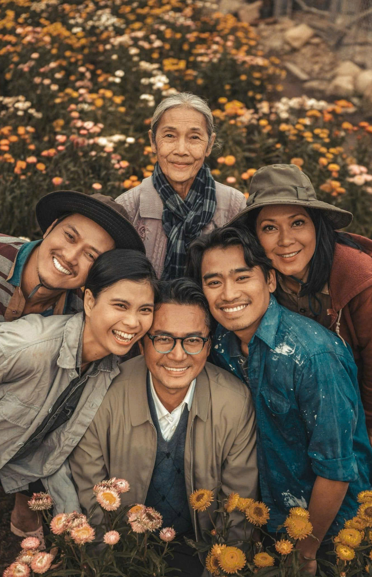 Nam diễn viên từng giữ xe, sửa điện thoại amp;#34;đổi đờiamp;#34; nhờ Lý Hải và Huy Khánh - 6