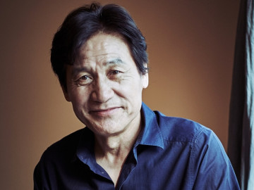 Huyền thoại điện ảnh Hàn Ahn Sung Ki qua đời