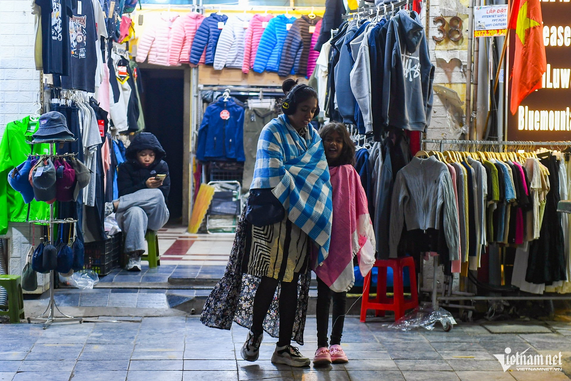 img src/upload/1-2026/images/2026-01-07/1767748956-w-ha-noi-lanh-ret-8-285-width1920height1280.jpg width660 / img src/upload/1-2026/images/2026-01-07/1767748957-w-ha-noi-lanh-ret-6-286-width1920height1280.jpg width660 /