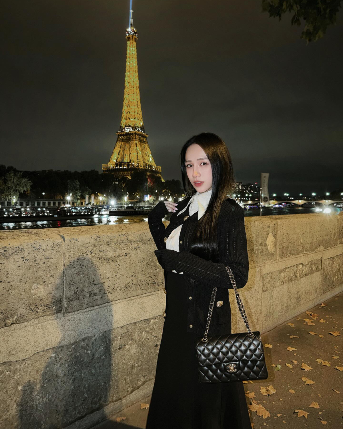 Sau bốn lần sinh nở, rich kid được khen ngày càng nhuận sắc, gu ăn mặc đẹp, được nhiều người hâm mộ học hỏi.