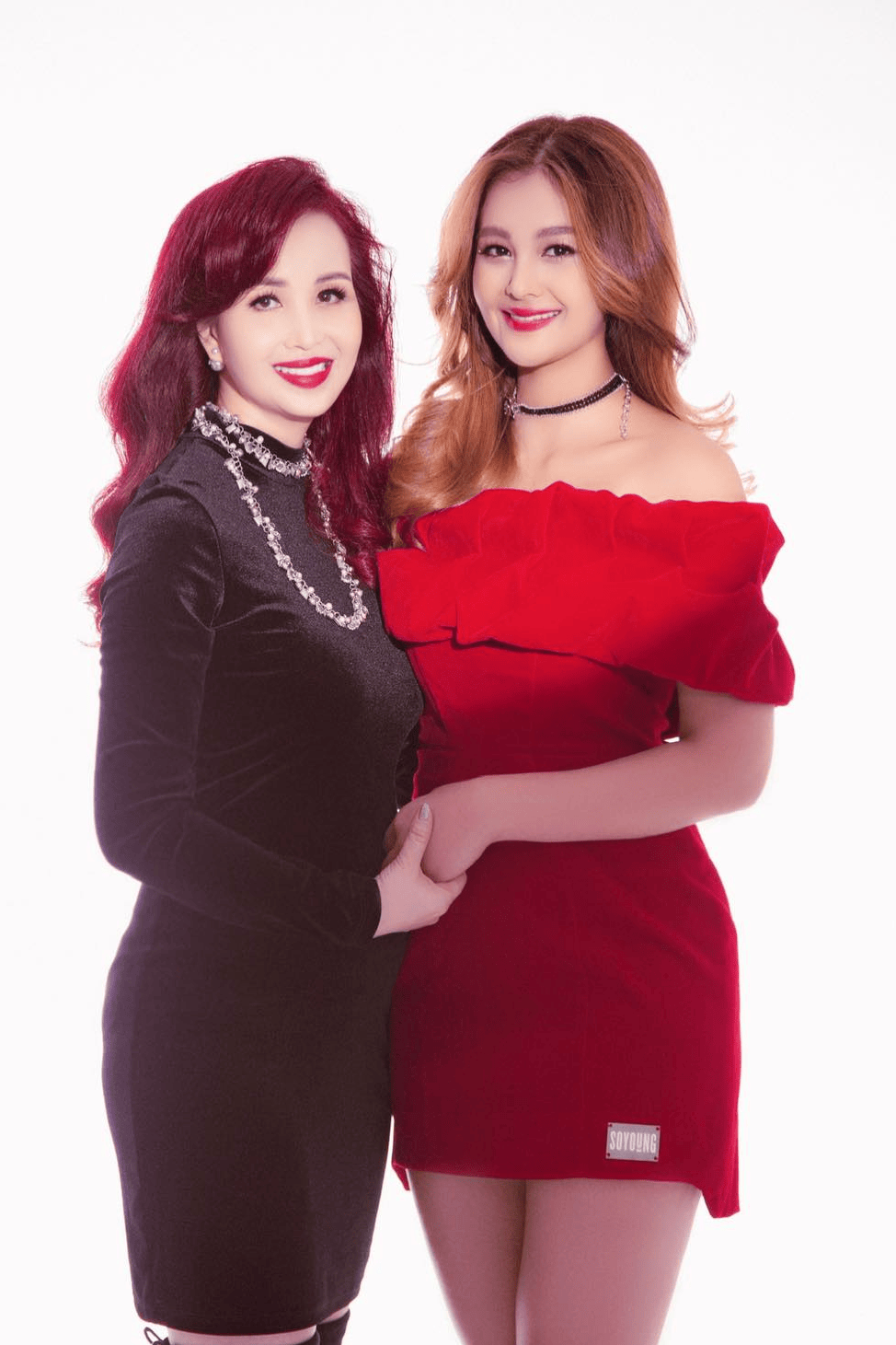 Sắc vóc con gái của Hoa hậu Diệu Hoa - 1