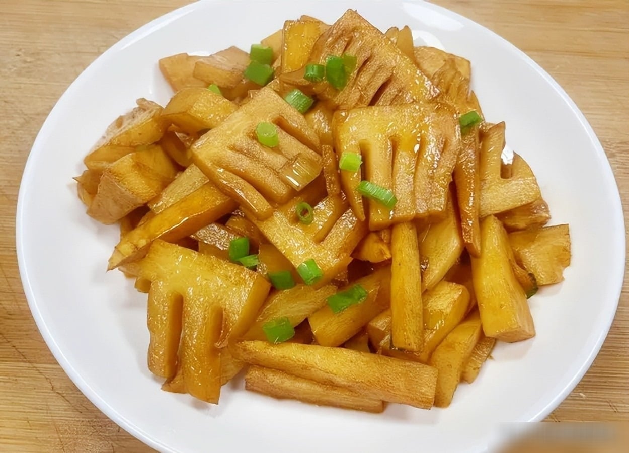 Loại rau giòn ngọt chỉ có trong mùa ᵭȏng, tựa amp;#34;vàng chȏn trong ᵭấtamp;#34;, giúp quét sạch mỡ, nấu kiểu gì cũng ngon - 7