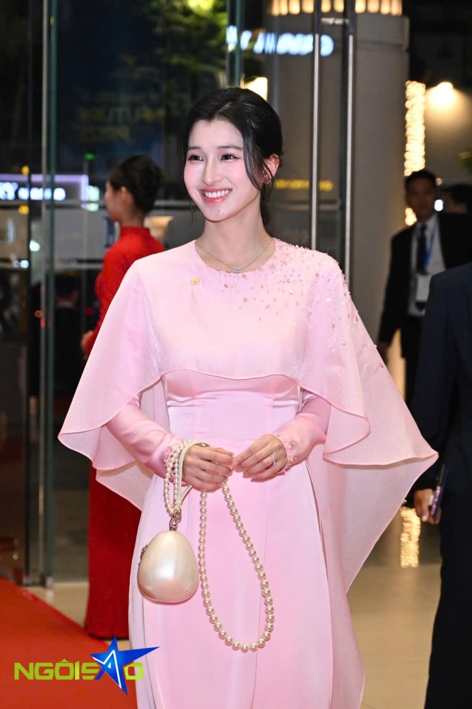 Cuộc sống á hậu Phương Nhi trong một năm làm amp;#34;dâu tỷ phúamp;#34; - 6