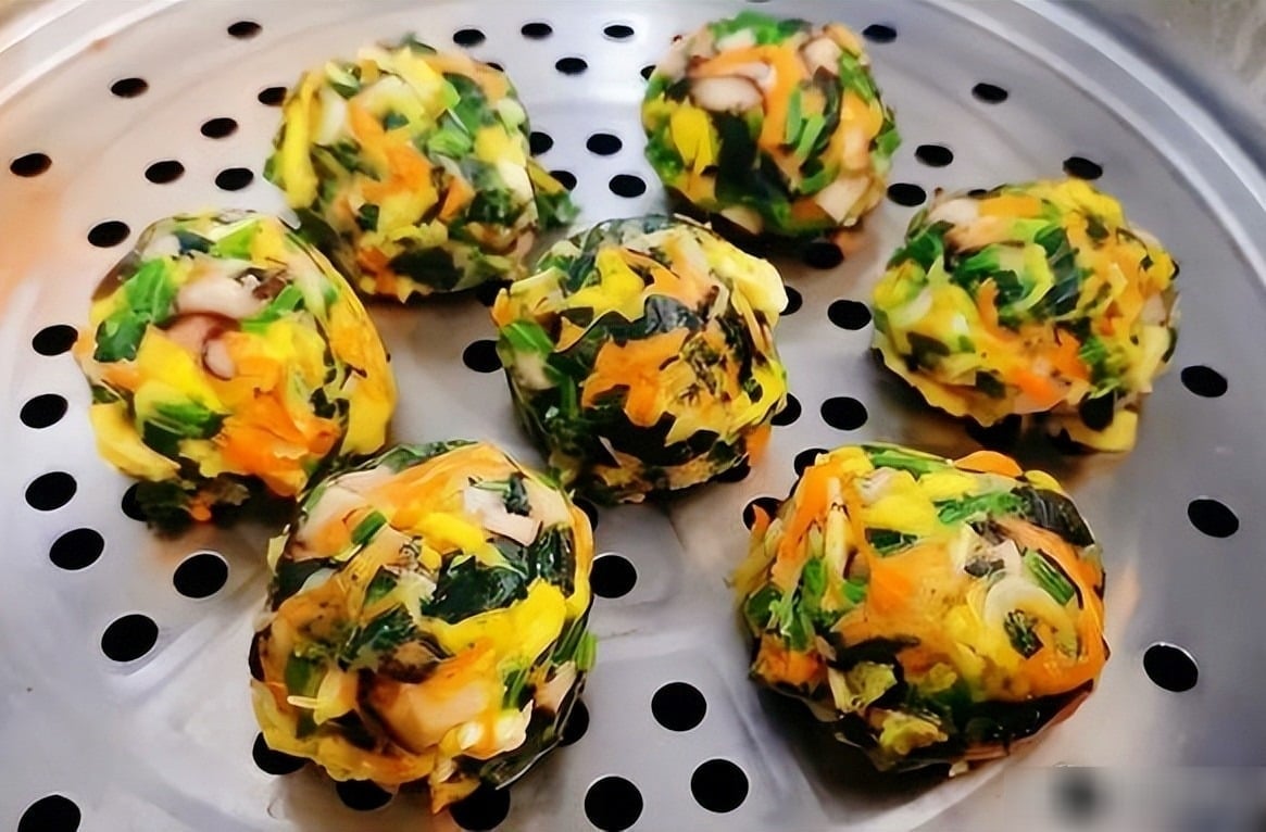 Loại rau có vitamin A nhiều hơn cà rốt, giúp sáng mắt, đẹp da, bổ máu, làm món này ngon hơn cả thịt - 5