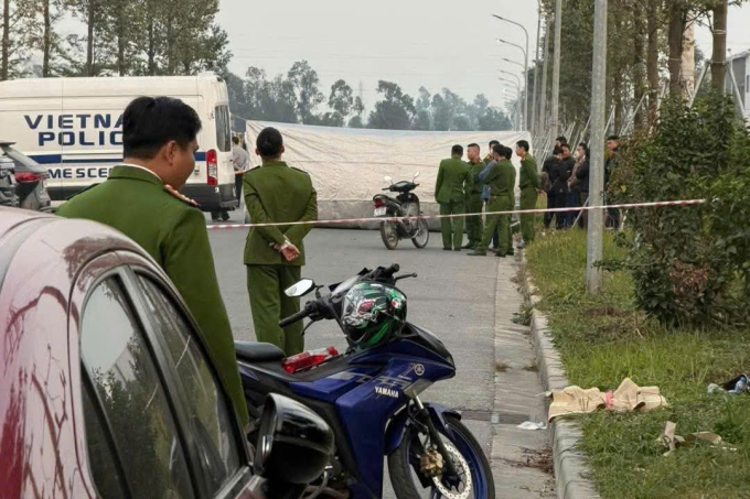 Công an phong tỏa hiện trường vụ án. Ảnh: Xuân Hoa