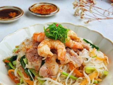 Loại thịt giàu protein ngang trứng và sữa, ít chất béo, nhiều canxi, làm món này thơm ngon bổ dưỡng