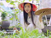 Nhà đẹp - Vườn rau sân thượng 400 m2 của Á hậu Thúy An