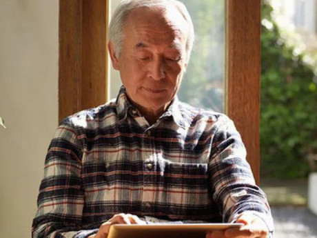 Chỉ khi về già tôi mới hiểu: Đừng chia sẻ 4 điều này với bất kỳ ai, kể cả người thân