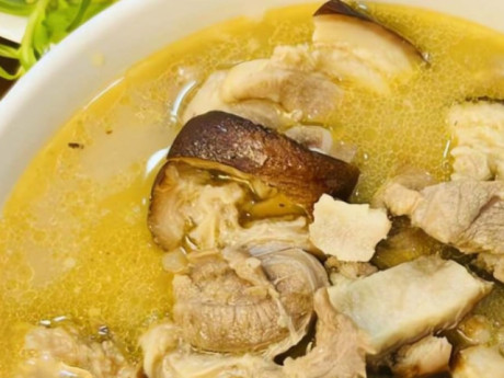 Bộ phận giàu collagen, giúp đẹp da, bổ thận, tráng khí,nấu món quốc dân ăn vào mùa lạnh cực ngon