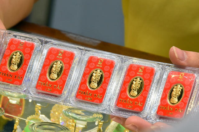 Giá vàng trong nước duy trì ở vùng đỉnh lịch sử