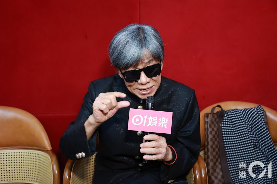 Lương Tiểu Long cá tính mạnh, đắc tội nhiều người nên sự nghiệp chật vật.